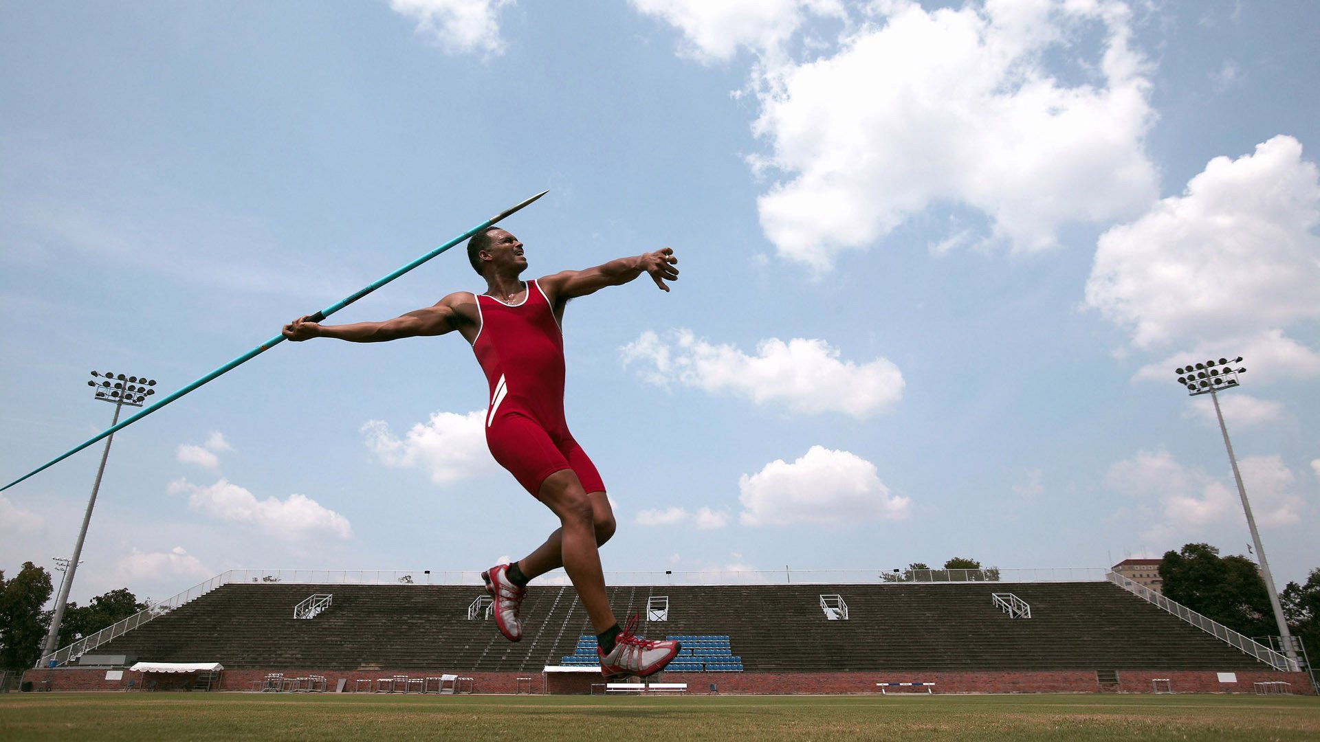 青少年足球普及面临的现实阻碍,青少年足球发展趋势